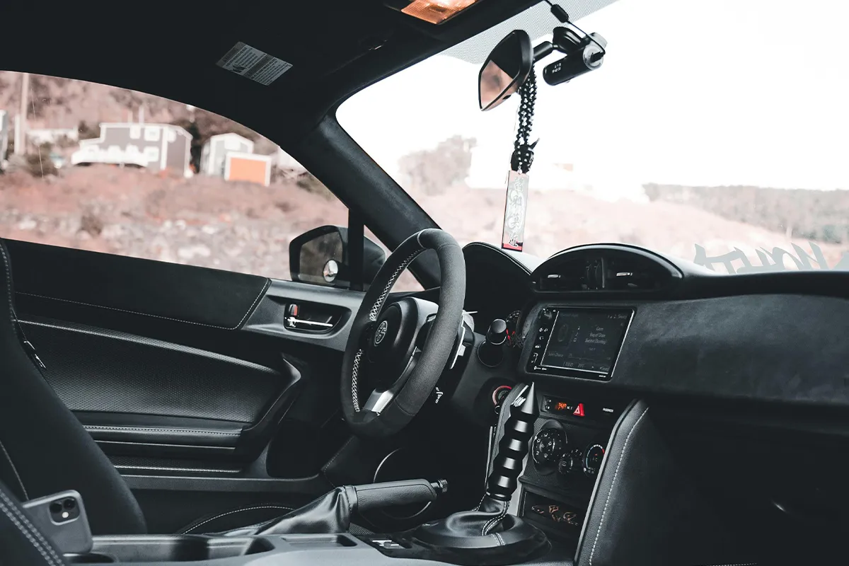 Lytx AI Dash Cam: Complete Guide to DriveCam and Surfsight